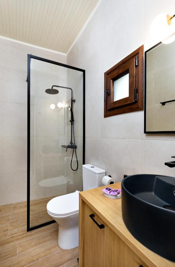 Mirthia Apartments Плакиас Экстерьер фото